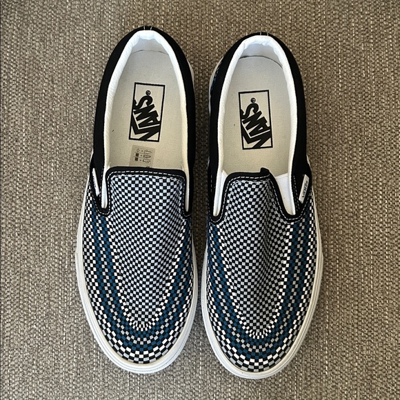 Vans Classic Slip-On Checkerboard Sneakers - Picture 6 of 8